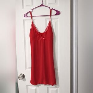 Elegant Red Lace Trim Chemise